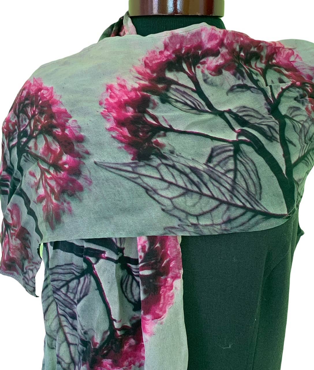 NINA J - Wholesale Scarf - Women's - Hydrangea Silk Scarf2