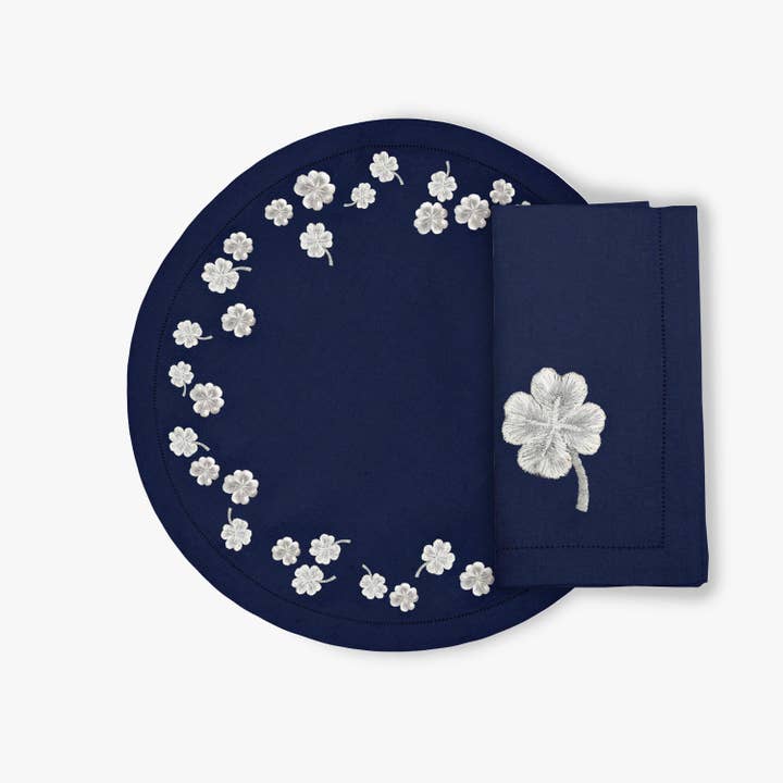 WawwLaTable – wholesale Bordstablett – Silver Clovers Rund Bordstablett - Marinblå