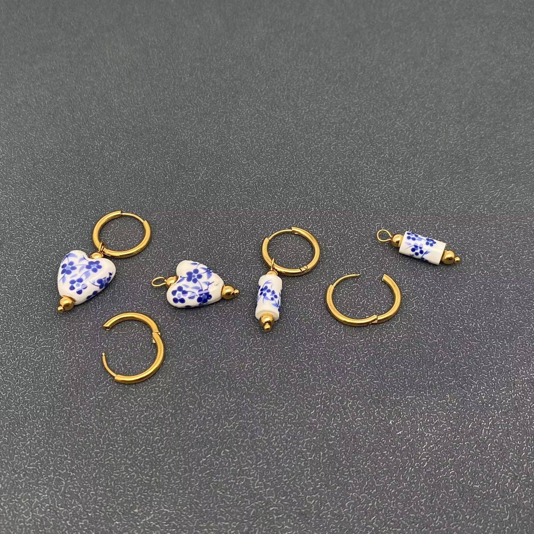 Mio Queena – wholesale Huggie earrings – Blue and White Porcelain 18K Golden SS Huugie Earrings - FGS2