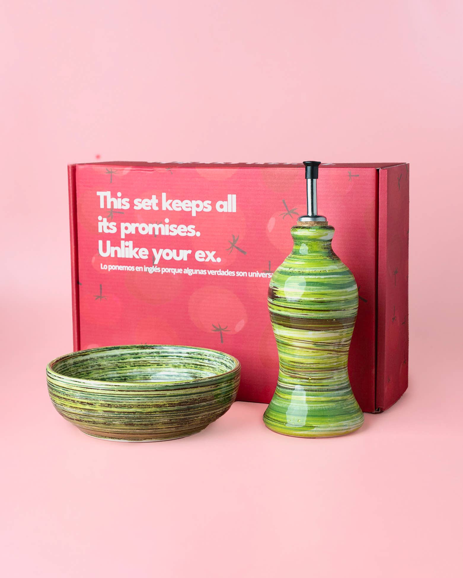 Alfar Tierra Cocida – wholesale Zester – Juego de Desayuno de Cerámica Hecho a Mano Dispensador de Aceite y Plato Rallador2