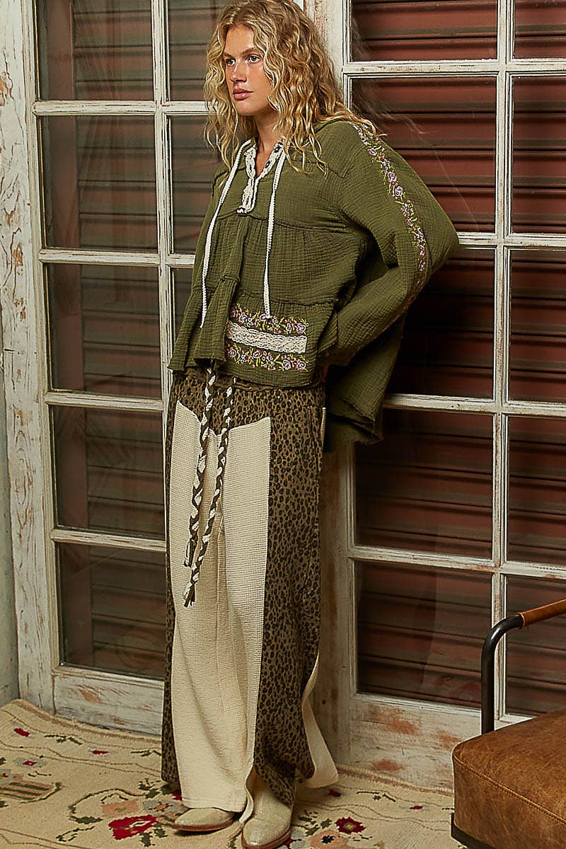 Pol Clothing - Wholesale Hoodie - Women's - Long Sleeve Double Gauze Embroidery Shirring Woven Top22