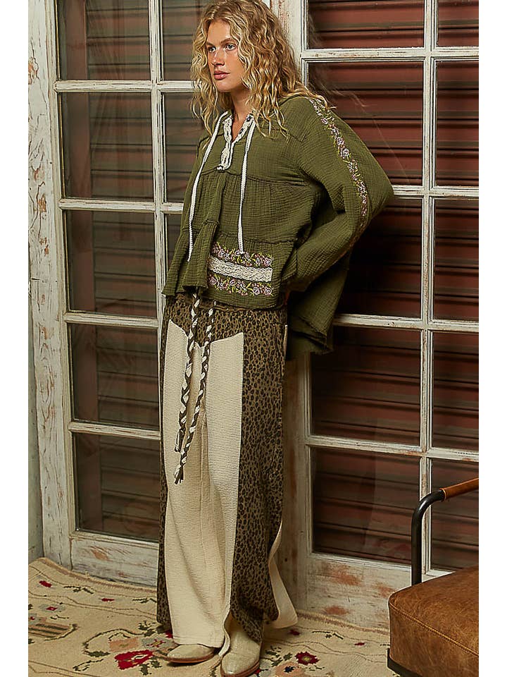 Pol Clothing - Wholesale Hoodie – Women's - Long Sleeve Double Gauze Embroidery Shirring Woven Top22