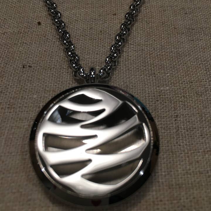 Essential Oil hypo-allergenic 316L Surgical Stainless Steel Diffuser Mama Tiger for wholesale by Baltic Essentials