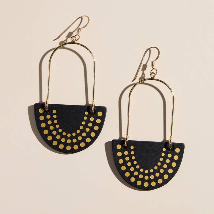 Zwarte Soho-eilanden voor wholesale door Nickel and Suede