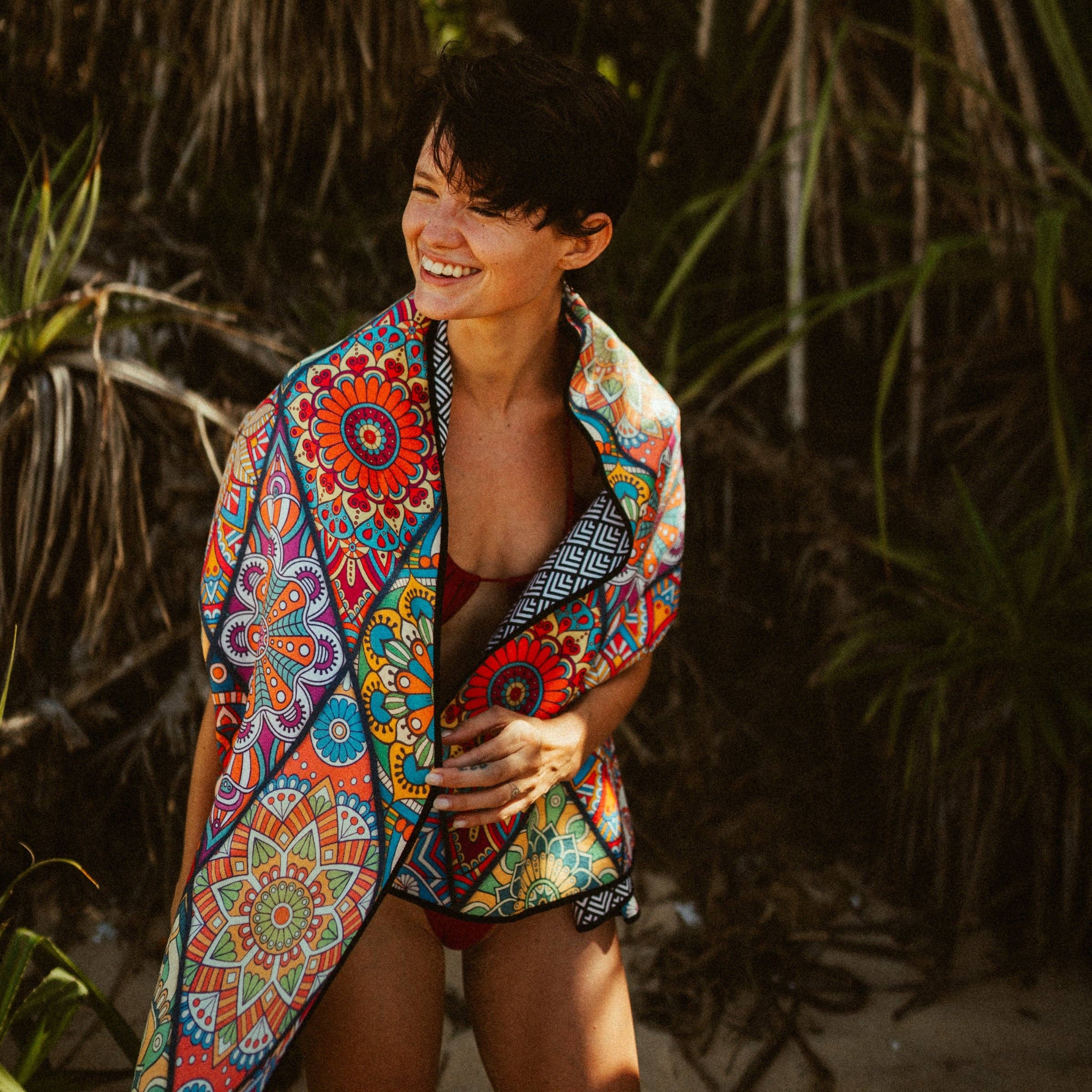 WOODSANDWAVES - Wholesale Beach Towel - Mosaics - Sand-Repellent Beach Towel with Secret Pocket (180cm x 80cm)2