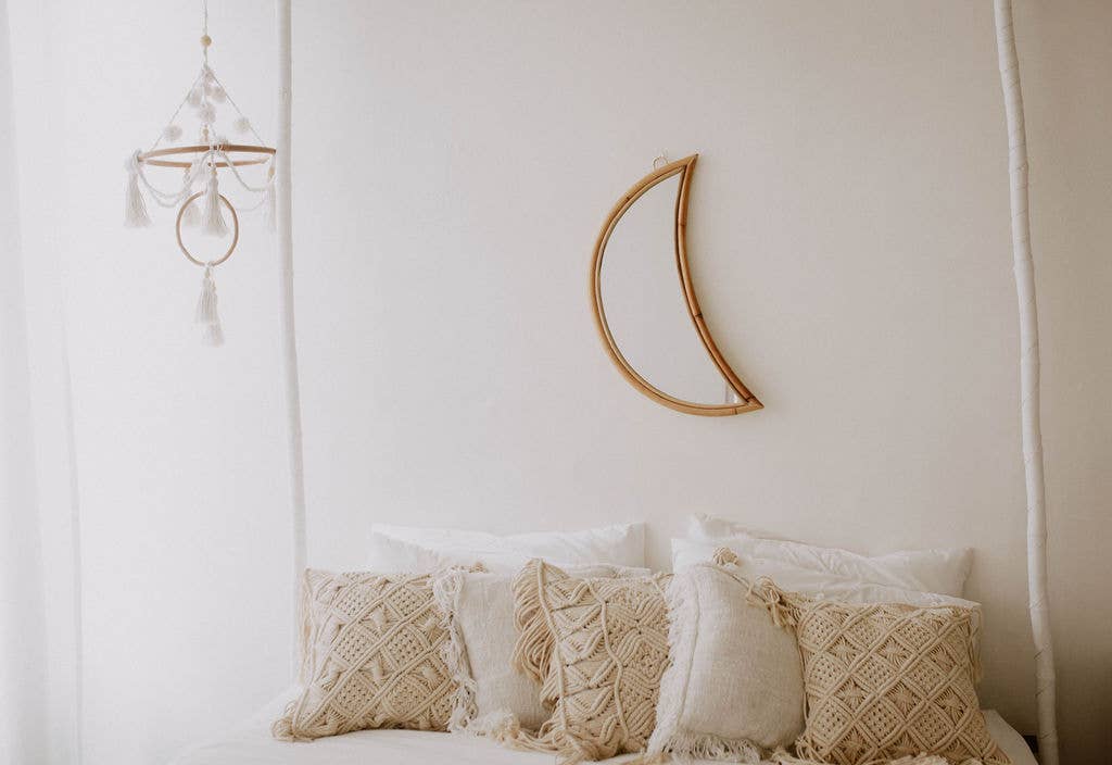 Village Thrive – wholesale Wall mirror – Luna Rattan Mirror5