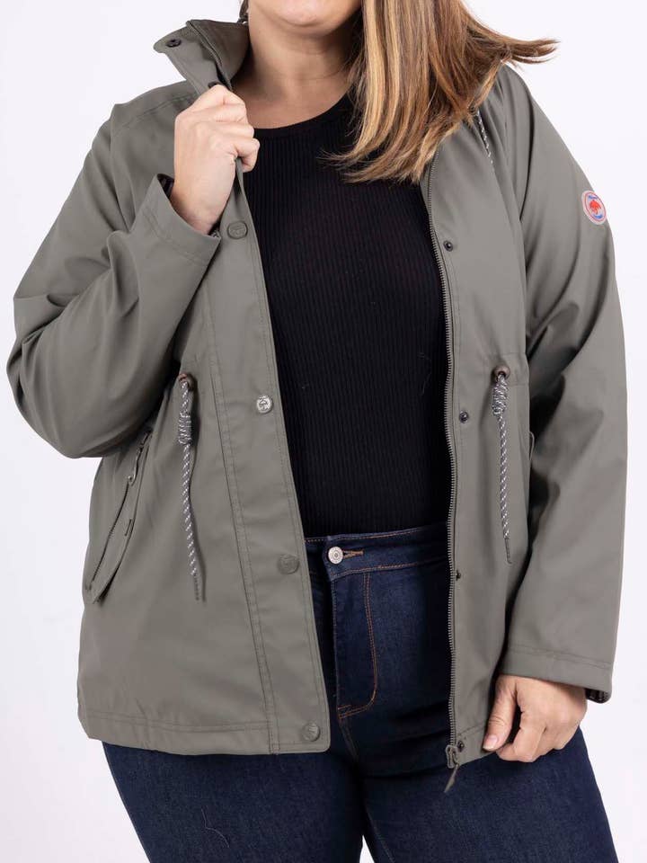 Saturne Paris - BIG SIZE EXCLUSIVE - Wholesale Raincoat - Women's - Waterproof Parka10