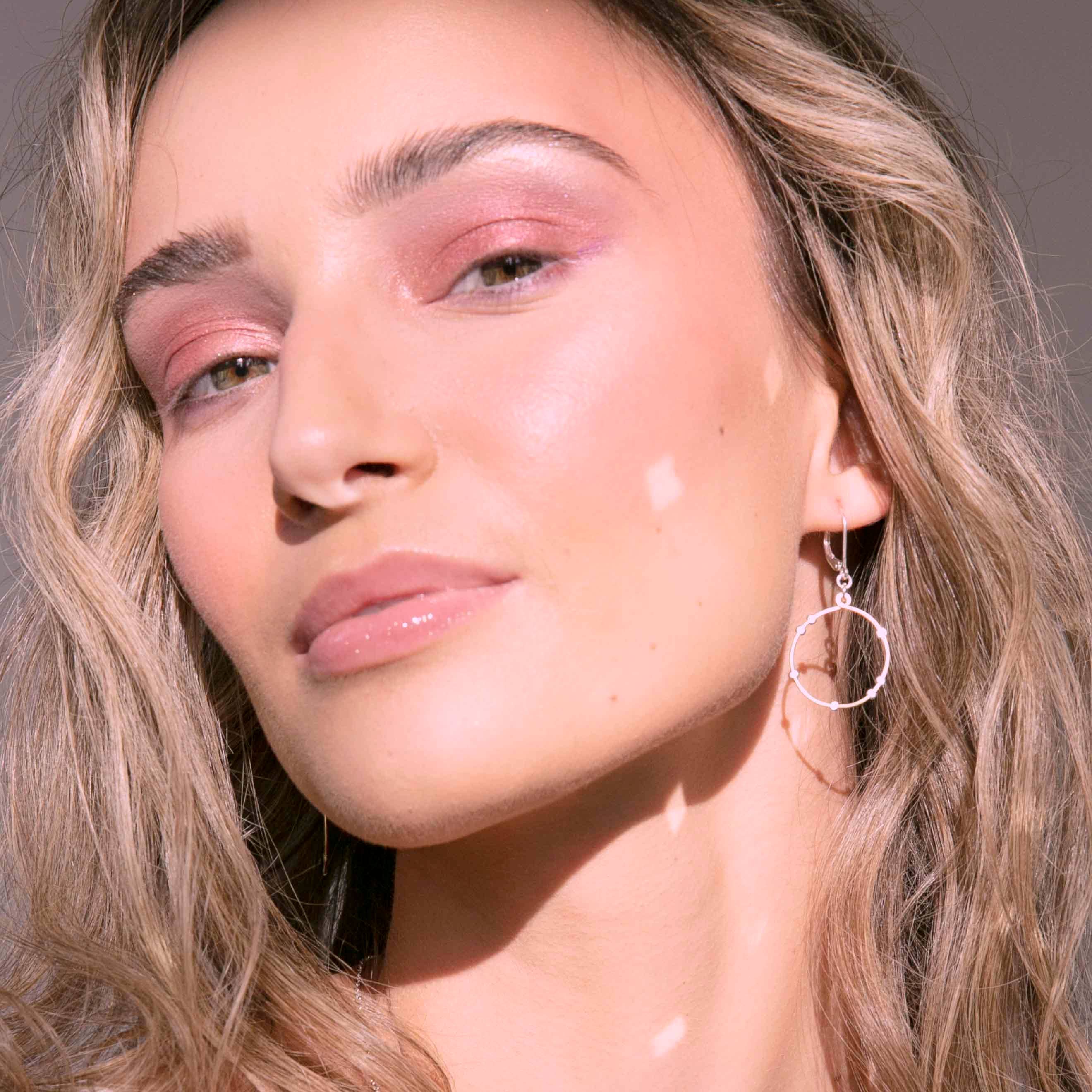 Freshie & Zero - Wholesale Dangle Earrings - Cosmos Mini Hammered Gold Circle Silver Mixed Earrings STARS1