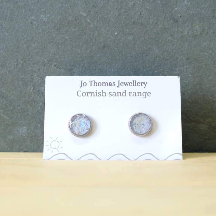 Jo Thomas Jewellery - Venta al por mayor Pendientes de botón/aretes de poste - Tachuelas redondas de arena de Cornualles
