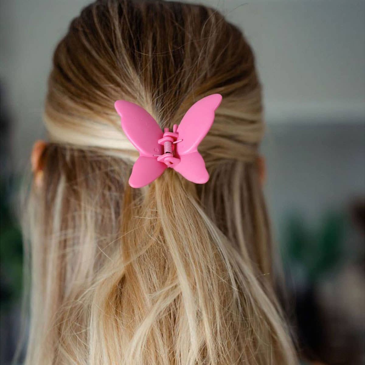 ACCITY - Wholesale Hair Clip - Women's - Matte Butterfly Hair Claw Clip – Strong & Stylish_CWAHA008728