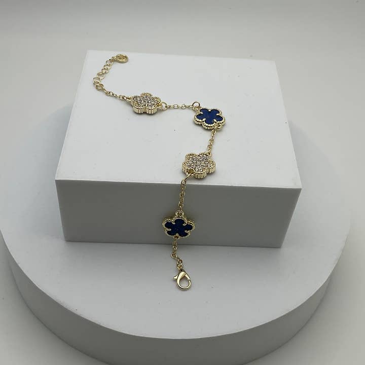 My Best Kept Jewelry – wholesale Charm/dangle bracelet – Assorted Coloured Clover Station Bracelets4