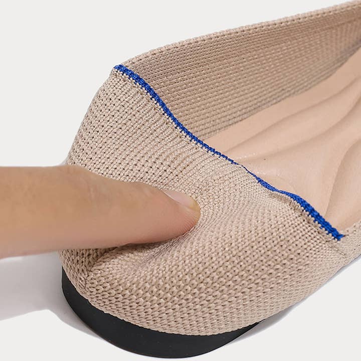 ACCITY - Wholesale Flats - Women's - COMFORTABLE POINTED FLAT SHOES FOR WOMEN_CWSHF000613