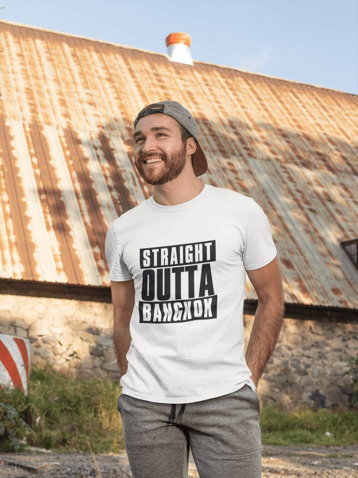 Blanc Straight Outta Bangkok, t Shirt Homme, t Shirt Straight Outta, Cadeau Homme for wholesale on Faire