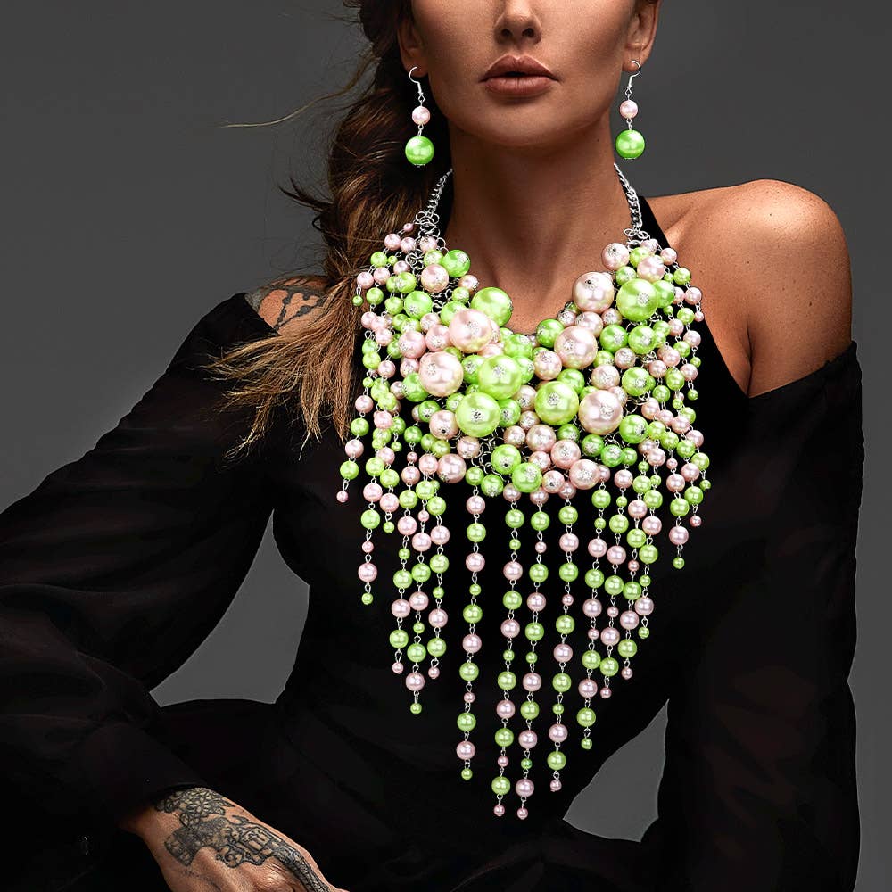 Sensibling Corp. - Wholesale Bib Necklace - Pearl Cluster Statement Necklace
10