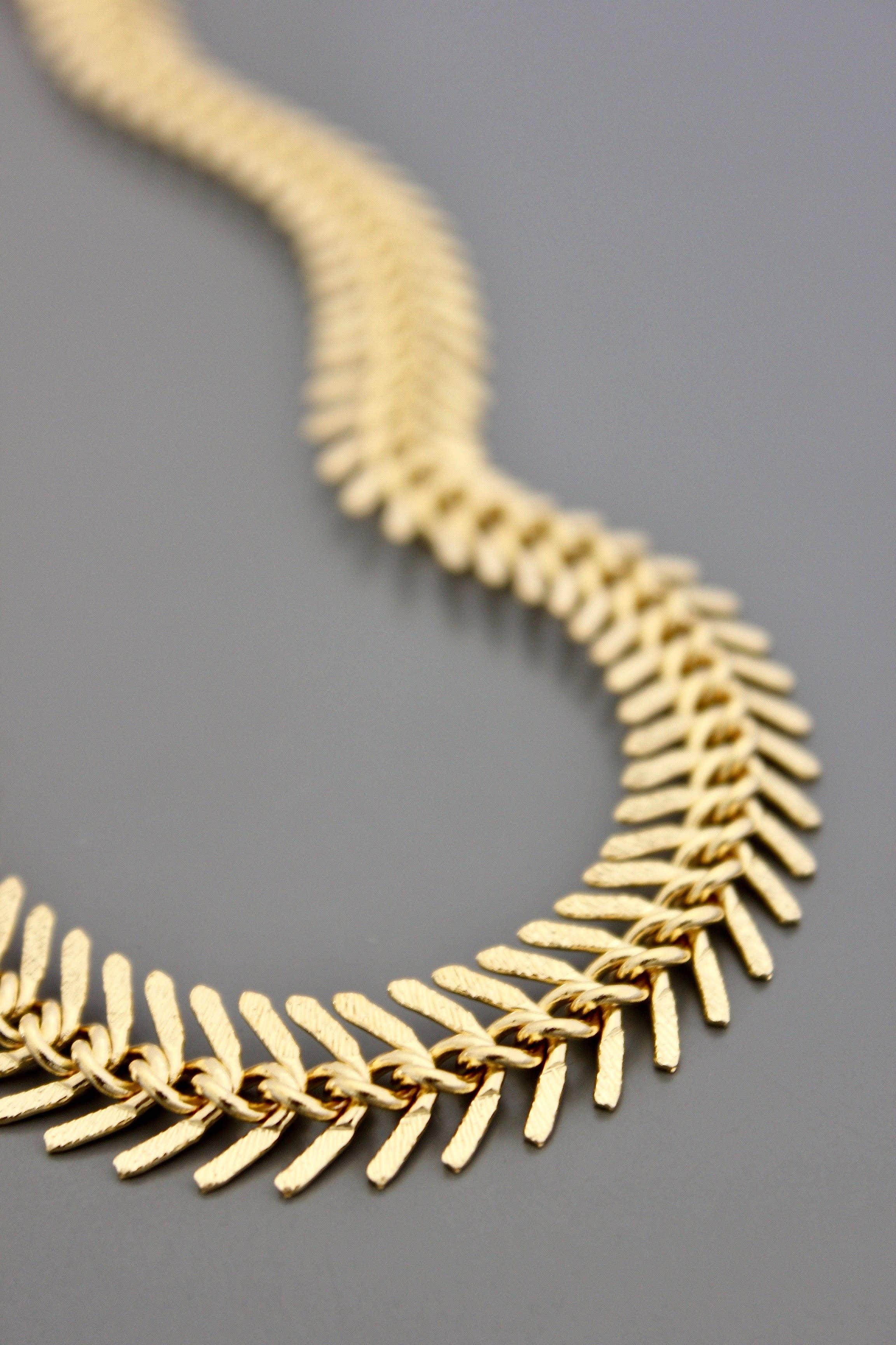 David Aubrey Jewelry - Wholesale Link & Chain Necklace - DOR215 18k matte gold fish bone necklace4