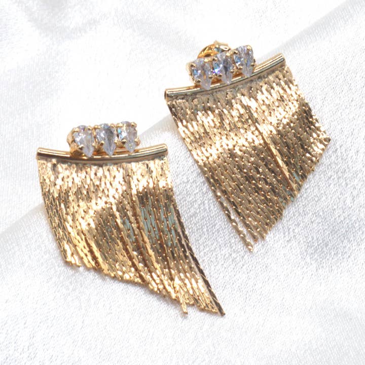 Pendientes de botón Waterfall Cz para venta al por mayor de Graceful Jewels co.