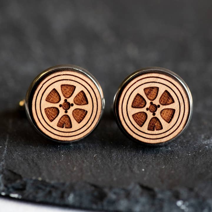 Gemelli in legno di ciliegio con ruota - CT35165 per la vendita all'ingrosso da parte di Robin Valley