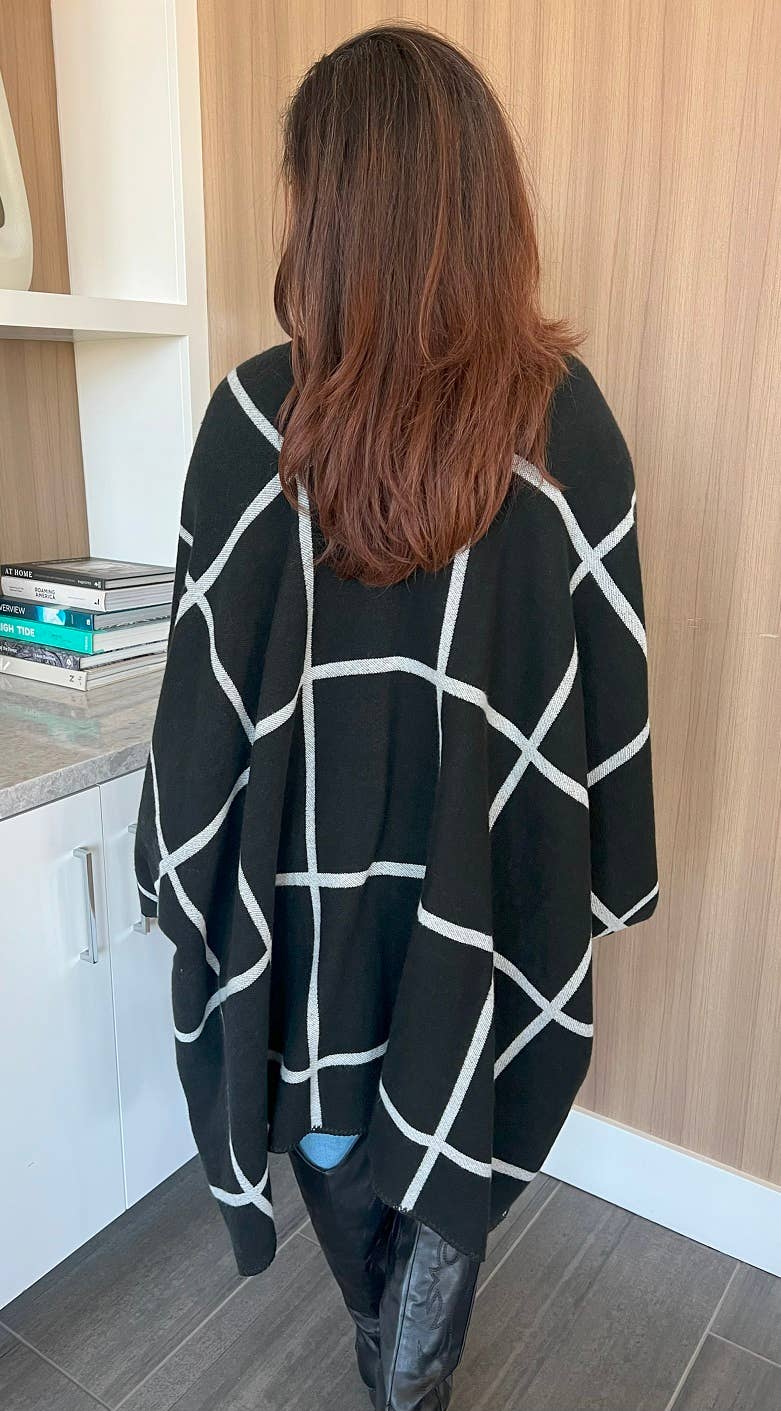 Justin & Taylor - Wholesale Kimono - Women's - Shiver | Plaid Kimono Two-Toned Fall & Winter Shawl14