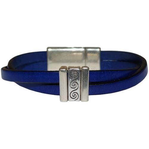 The Essence of Silver – Großhandel Armreif – Damen Scroll Lederarmband