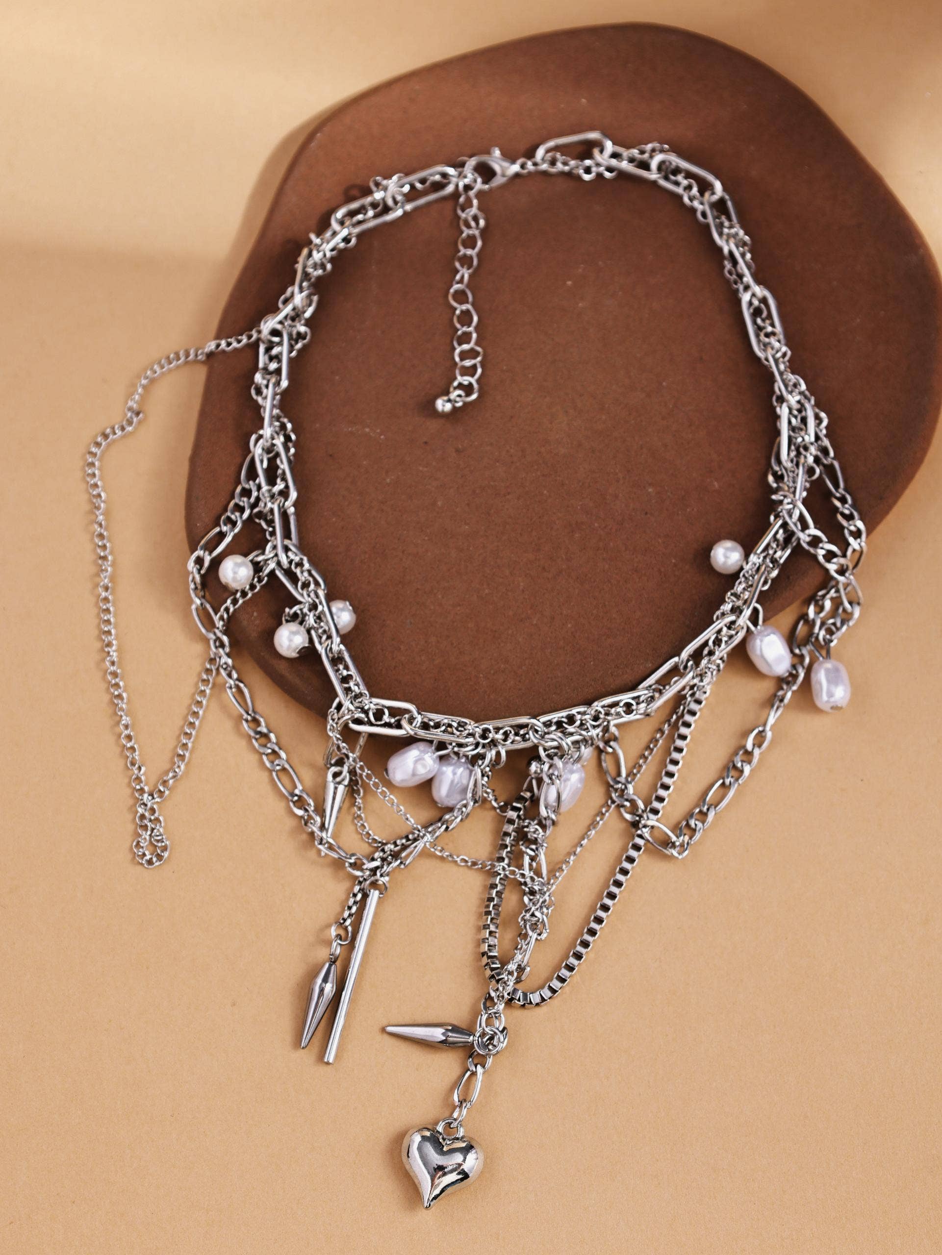 Revelari – Colar pingente/pendente por atacado – Colar de Camadas Múltiplas em Prata com Pérola e Pingentes de Espigão0