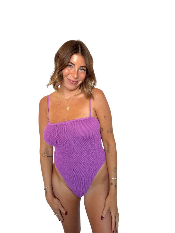 Natalie Intero - Aster per la vendita all'ingrosso da parte di Lokal Swim Co.