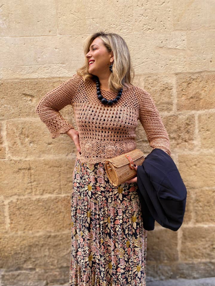 Bijondo - Wholesale Knit Top - Women's - Lilly long sleeve crochet top