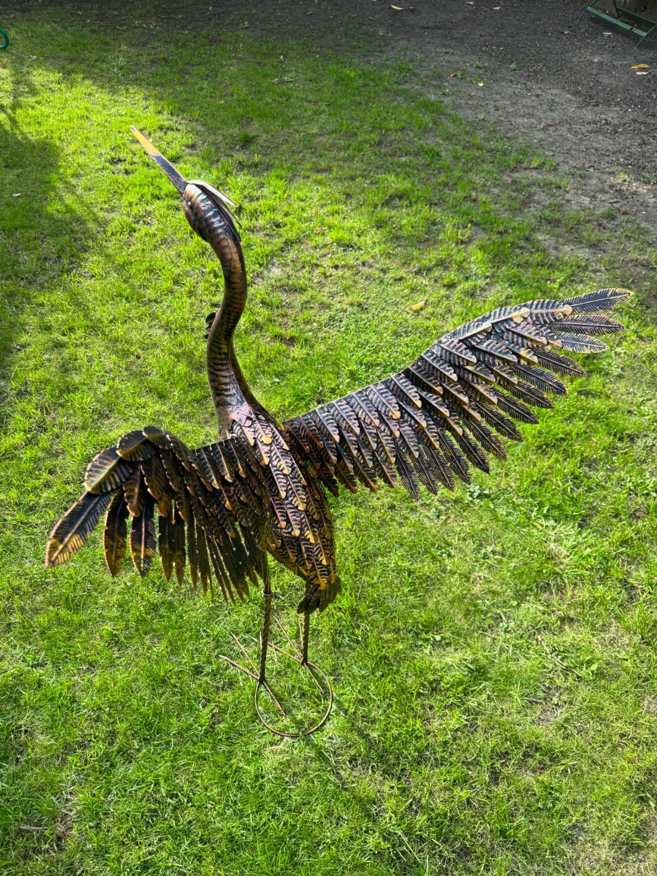 Marissa's Gifts - Wholesale Outdoor Ornament/Decor - Large Bronze with gold brush Heron Dimensions are 79 x 60 x 107cm. | Garden Statue | Bird Yard Art | Outdoor Decor5