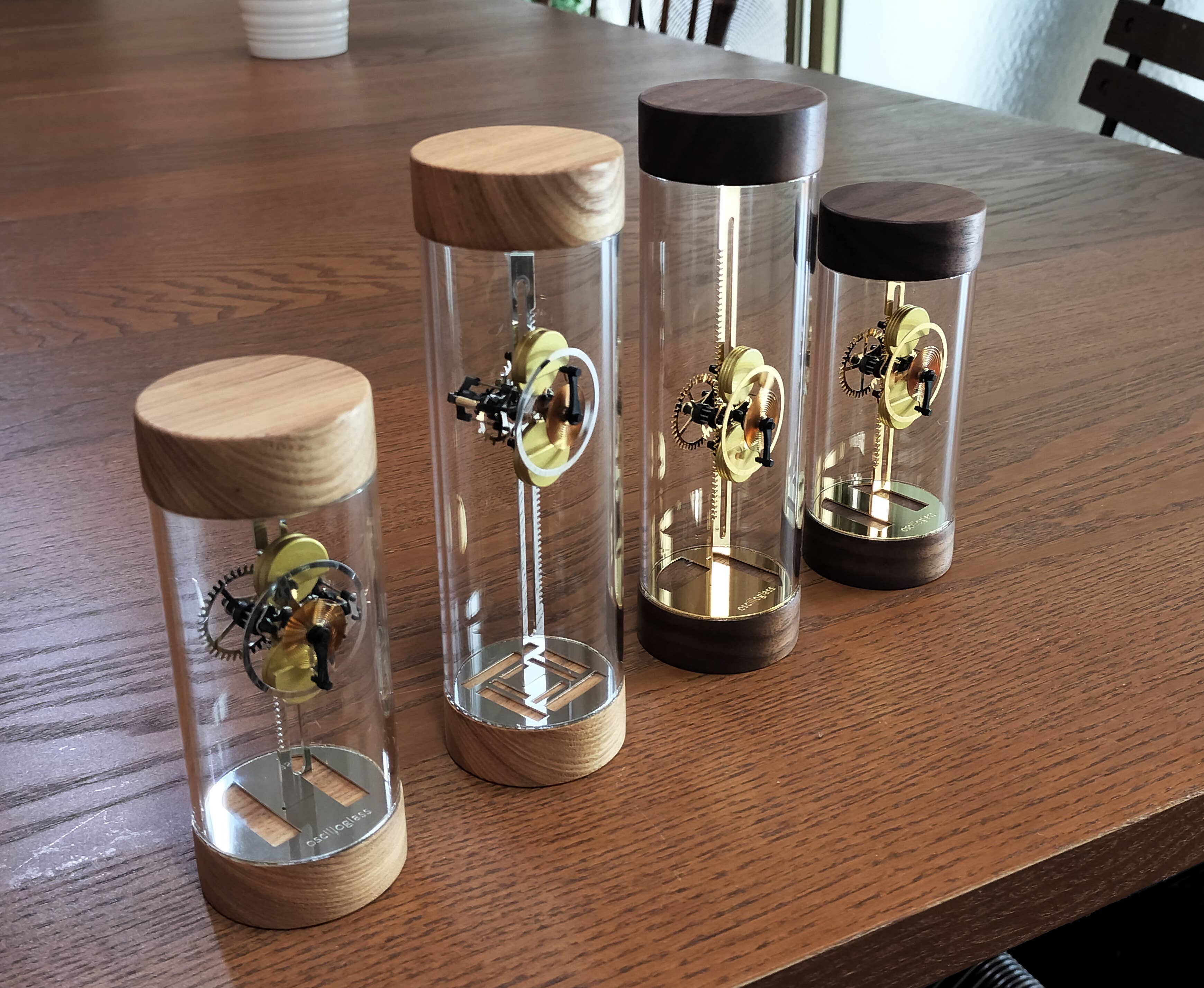 KOKUSAI DSP. - Venta al por mayor Artículo decorativo de mesa - Oscilloglass - Ake 5 minutos2