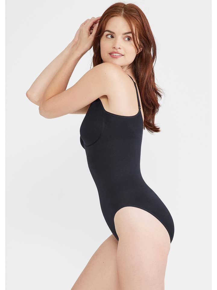 Yummie - Wholesale Shapewear - Women's - Bella Convertible V-Neck Shapewear Bodysuit1