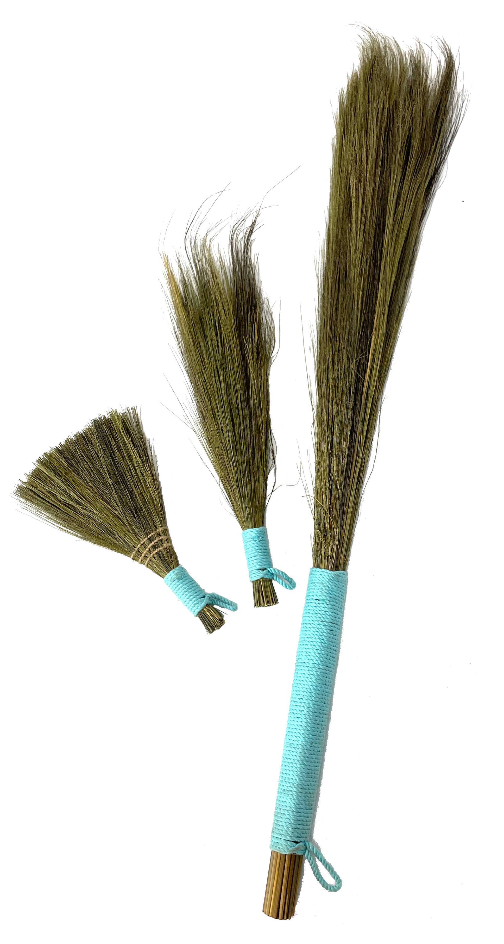 Jafsons International - Wholesale Broom - Tiger Grass Traditional Whisk Broom - Medium Assorted1