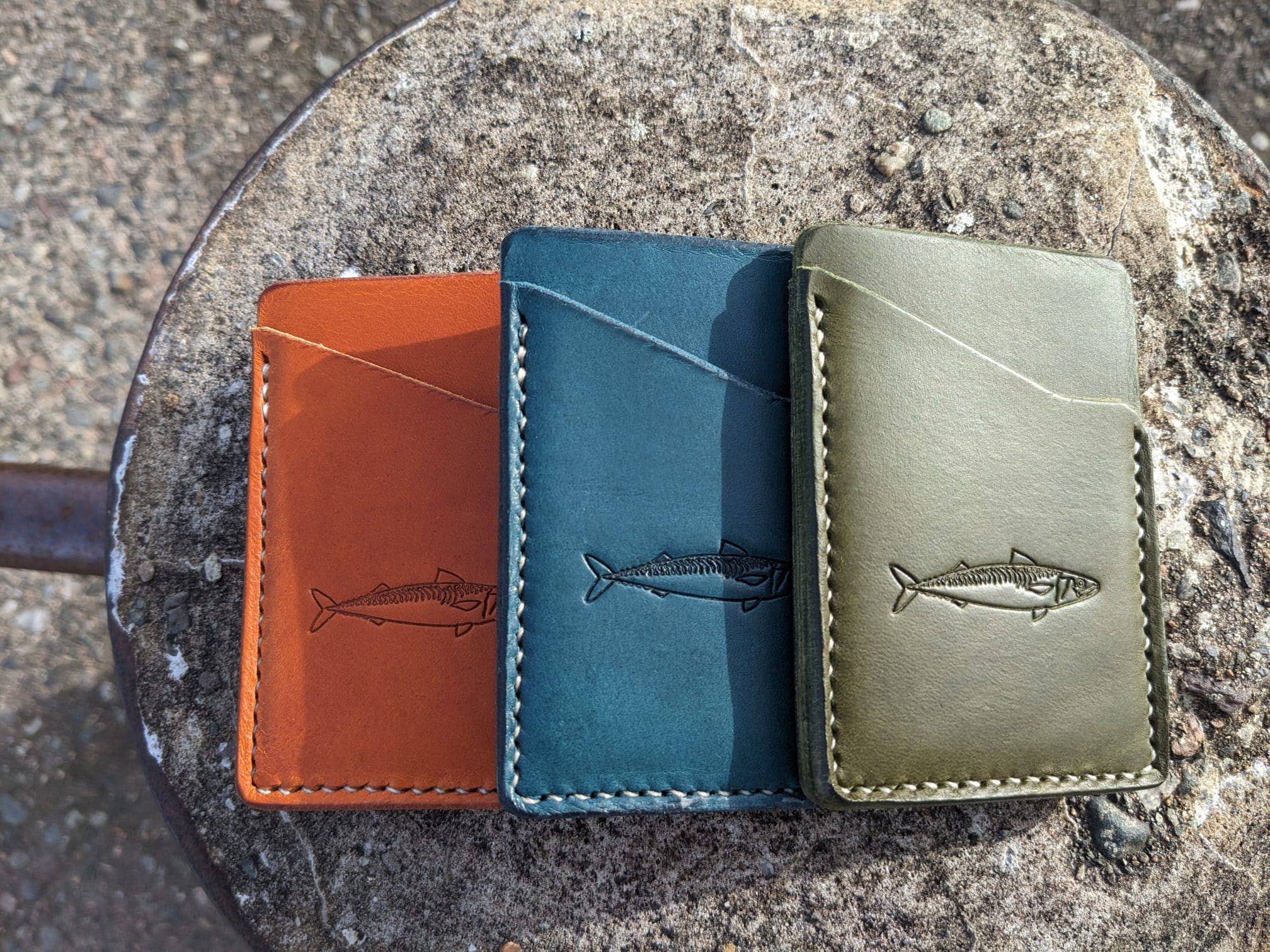 J Boult Designs – wholesale Wallet - Men’s – Sea fishing mackerel leather card wallet13