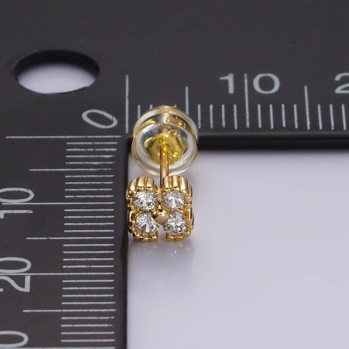 Aim Eternal - Venta al por mayor Pendientes de botón/aretes de poste - Pendientes de Estudio de Trébol Cuatro Hojas en Oro y Plata con Mini CZ Rosa y Transparente Relleno de Oro de 14K | AE974 - AE9752