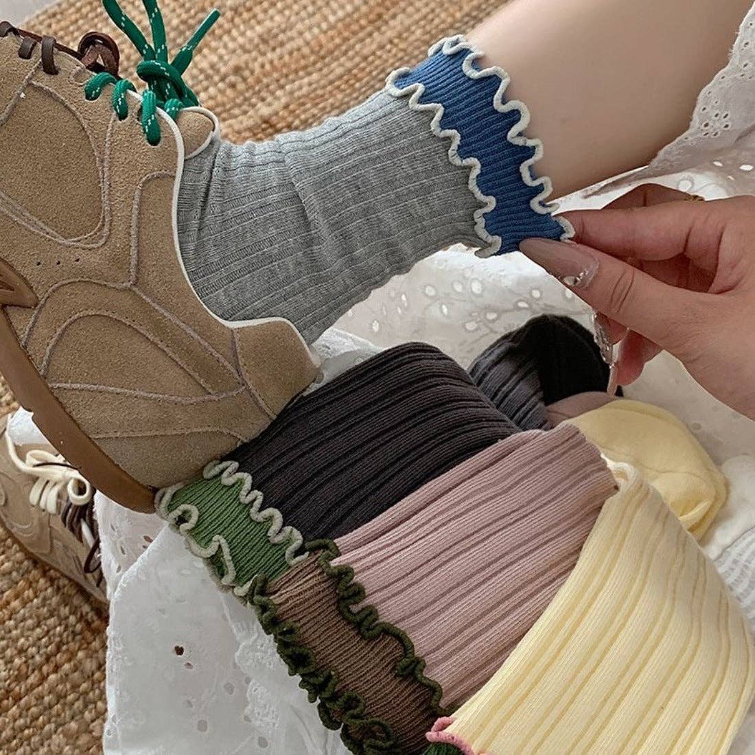 Funkyrel® Atzbranding Limited – Engroshandel Strømper - Dame – Rufia - Strømper med flæsede kanter5