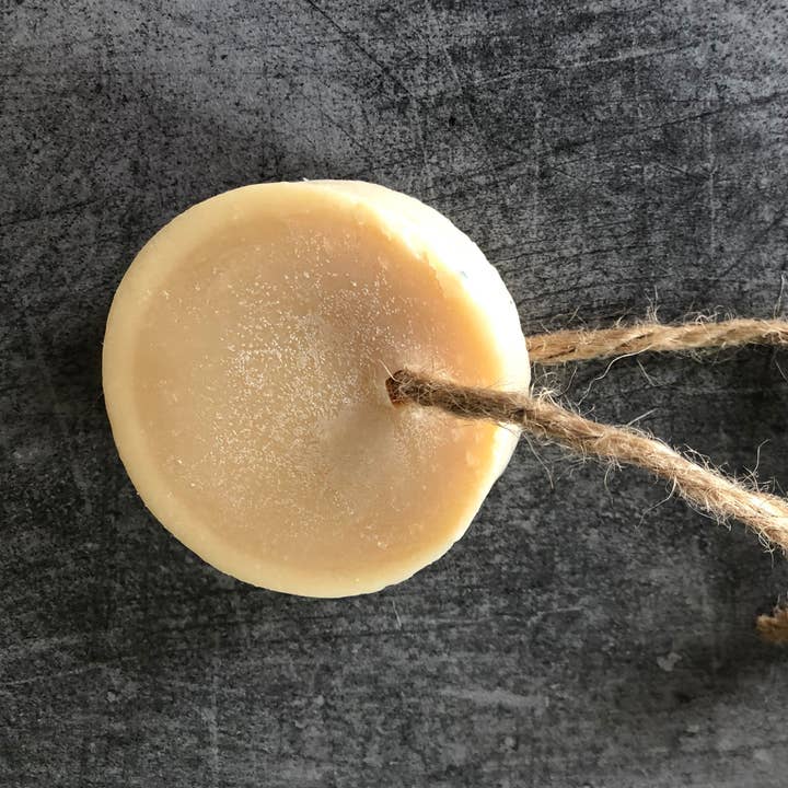 Ecolo’bulles - Wholesale Bar Soap - Honey and beeswax soap1