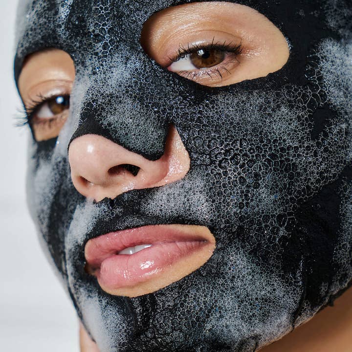 Nuria - Wholesale Skincare Face Mask - Defend Purifying Bubble Mask1