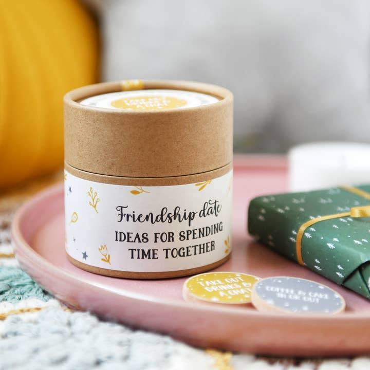 Potje met tokens voor vriendschapsafspraakjes voor wholesale door Clara and Macy