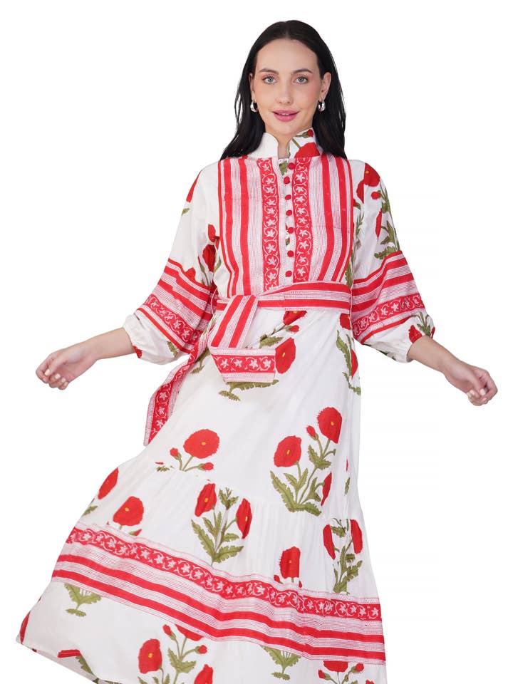 Jurk met karmozijnrode bloemblaadjes en handblokken voor wholesale door Purple Mohar