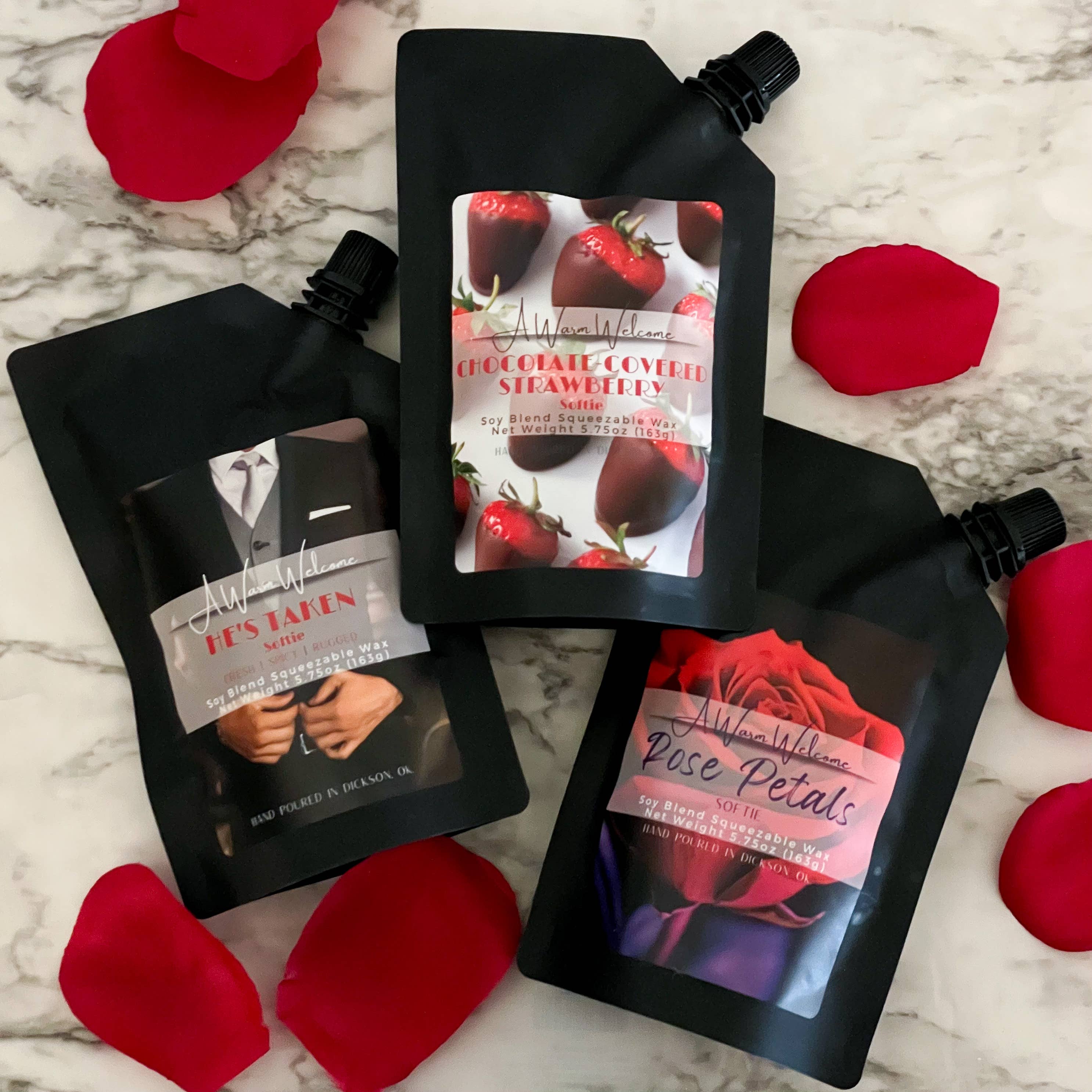 A Warm Welcome - Vente Fondants - Softie aux fraises enrobée de chocolat | Squeeze Wax Melt2