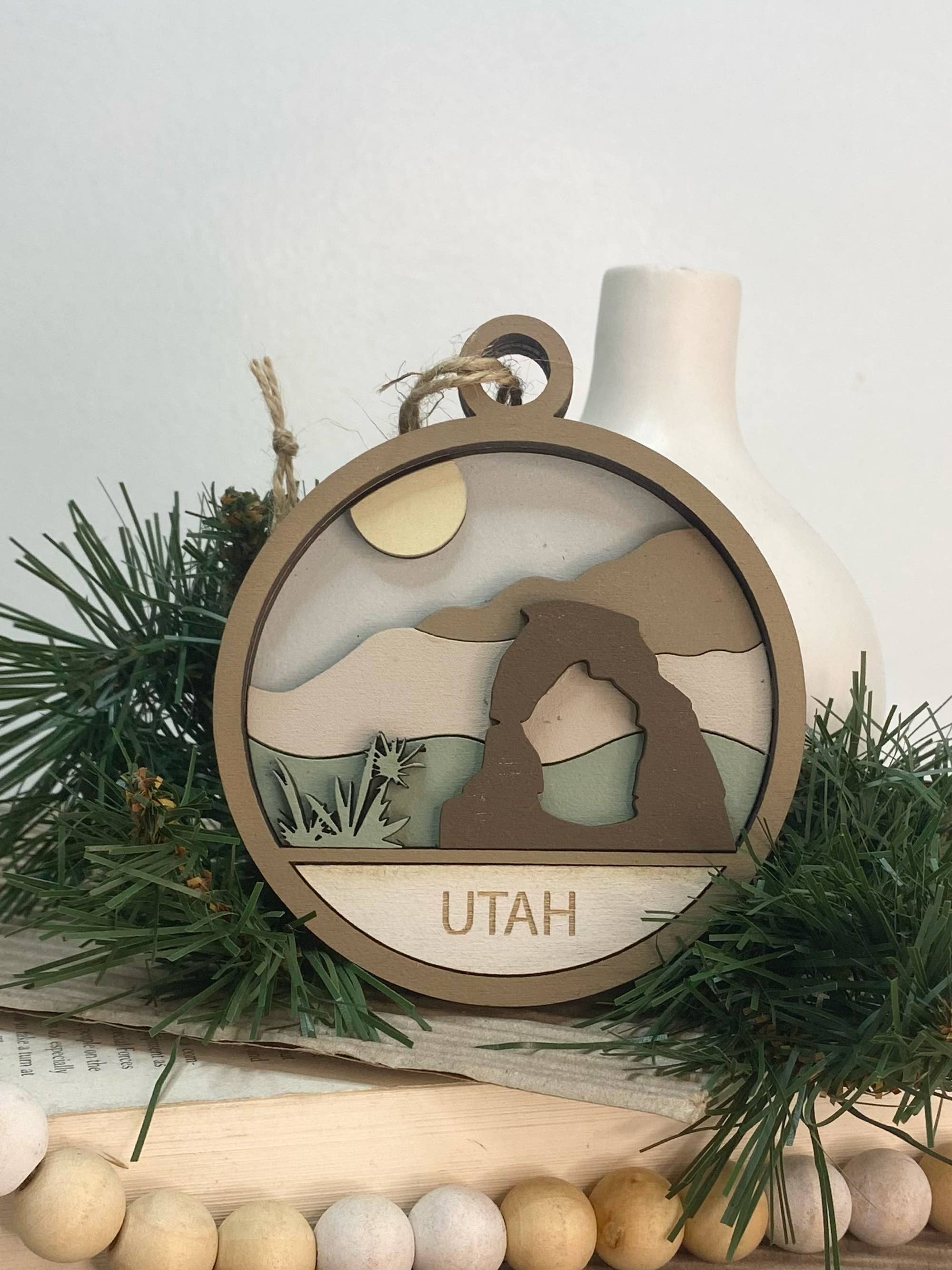 Pine Designs - Wholesale Ornament - Utah State Ornament or Gift Tag5