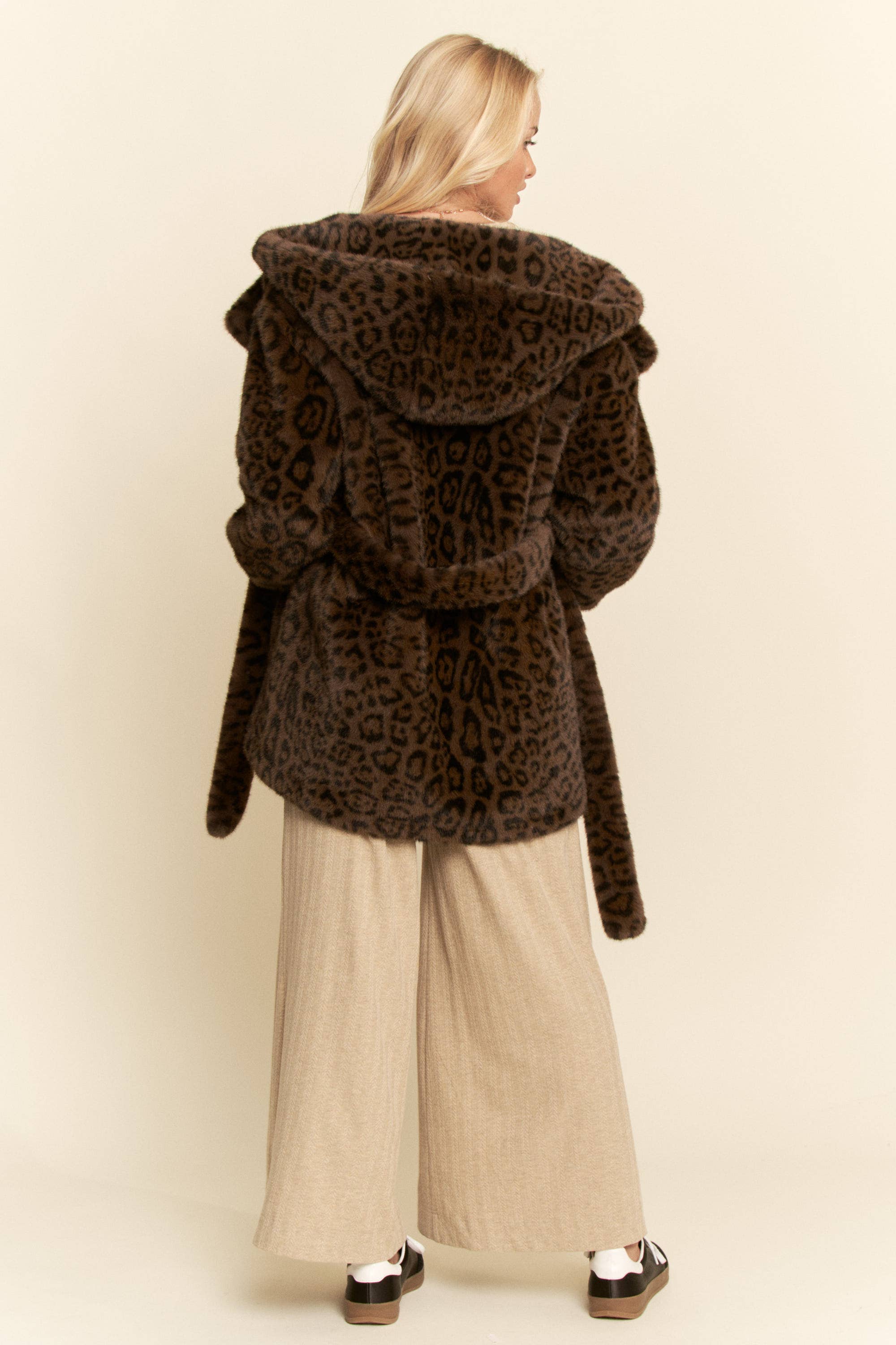 Mørkebrun PLUS FAUX PELS LEOPARDMØNSTRET JAKKE MED HÆTTE for engroshandel på Faire9