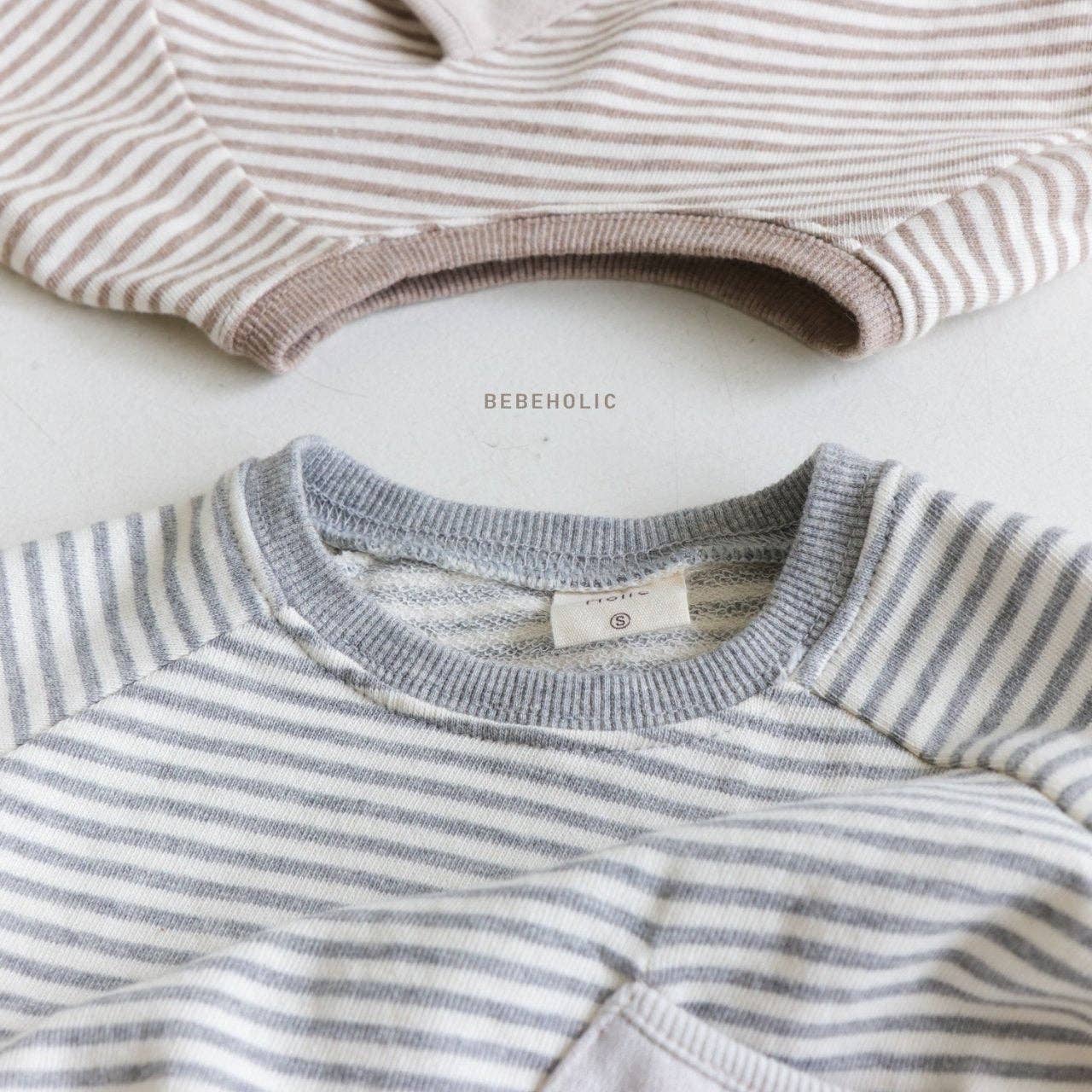 Cozy Kidz – Engroshandel Sweatshirt - Baby – Lommetrøje5