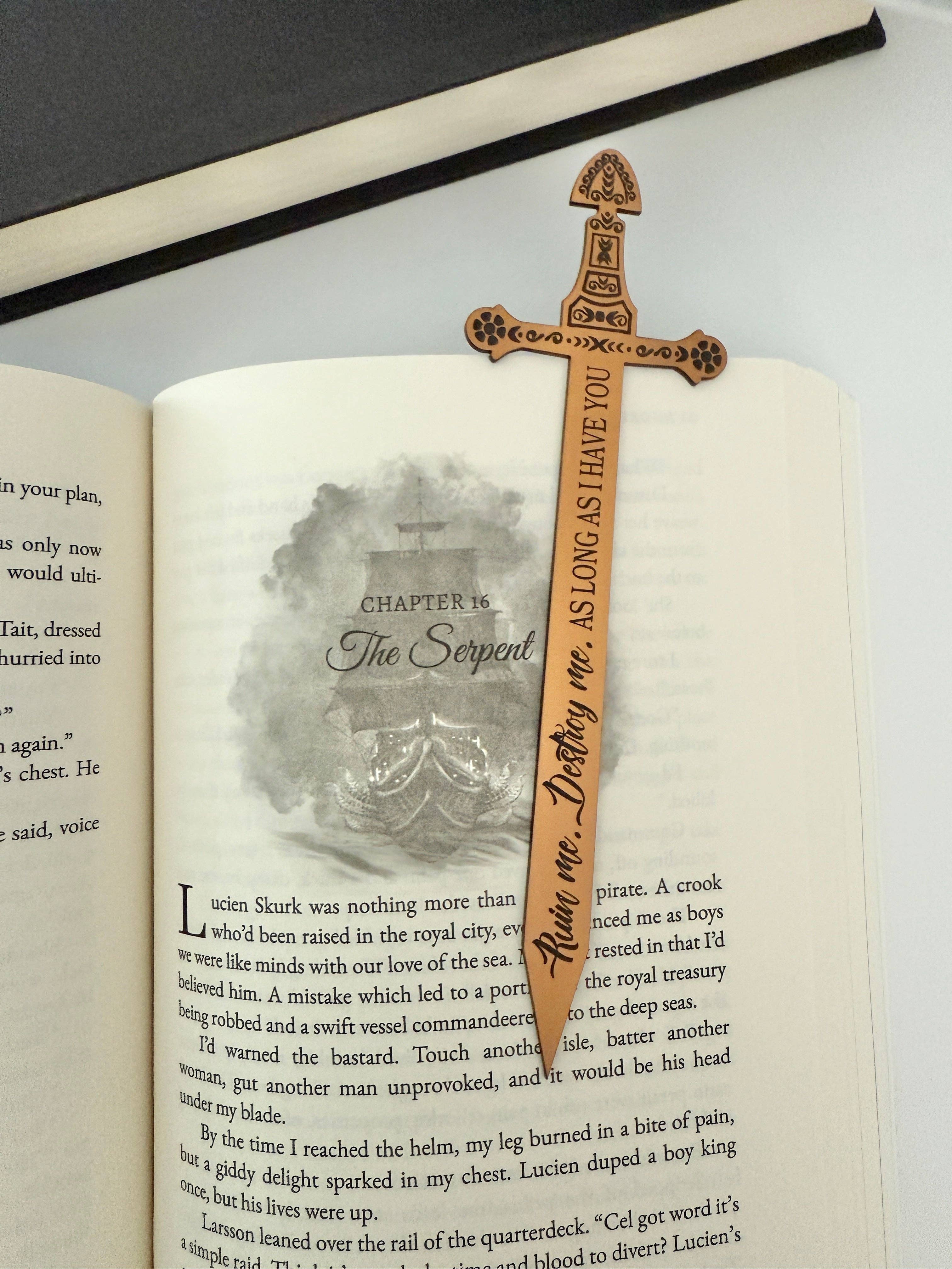 zoo&roo - Wholesale Bookmark - The Ever King sword bookmark  officially licensed book merch2