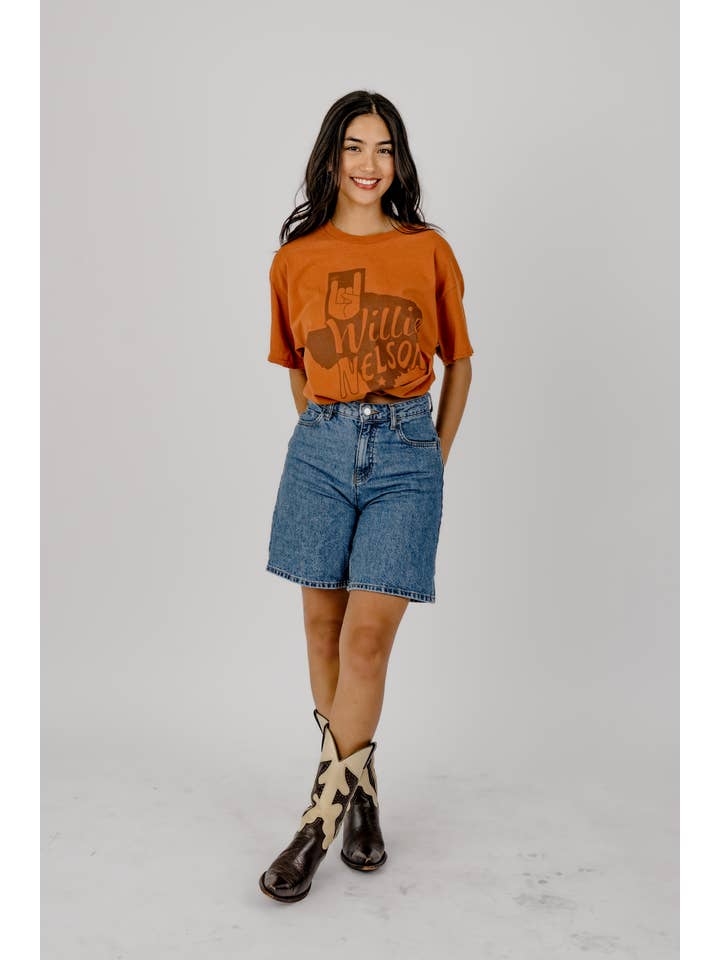 LivyLu - Wholesale Screen Printed T-Shirt - Unisex - Willie Nelson UT Hook Em Horns Sign Orange Thrifted Tee4