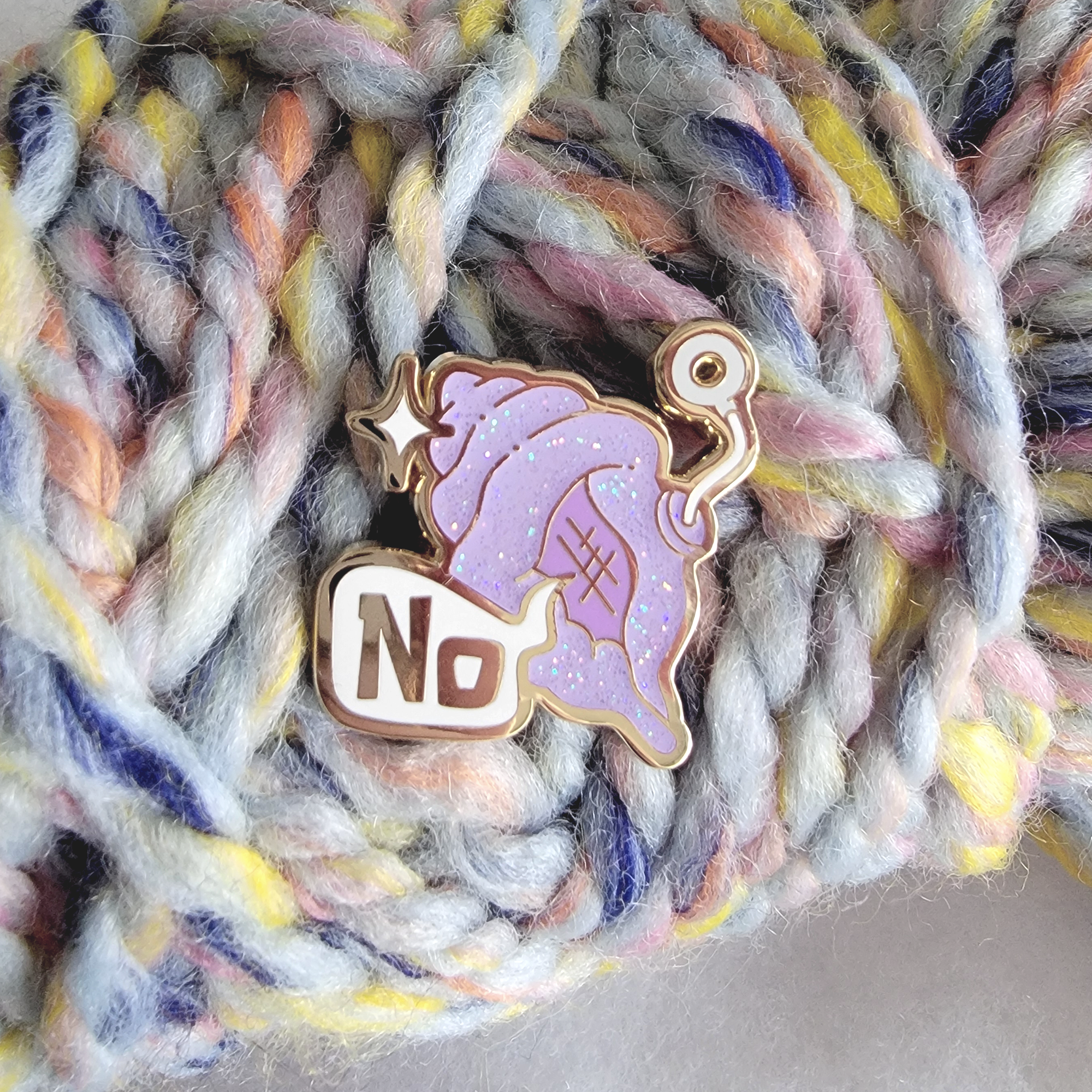 Xhilyn - Wholesale Lapel Pin/Button - Bikini Buds Pins12