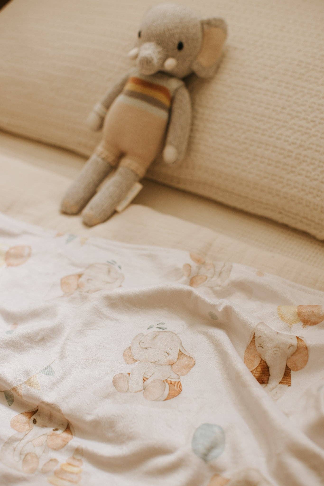 Shine on me Distribution - Wholesale Bedding Blanket - Kids & Baby - My Little Blanket - Jacques the elephant8