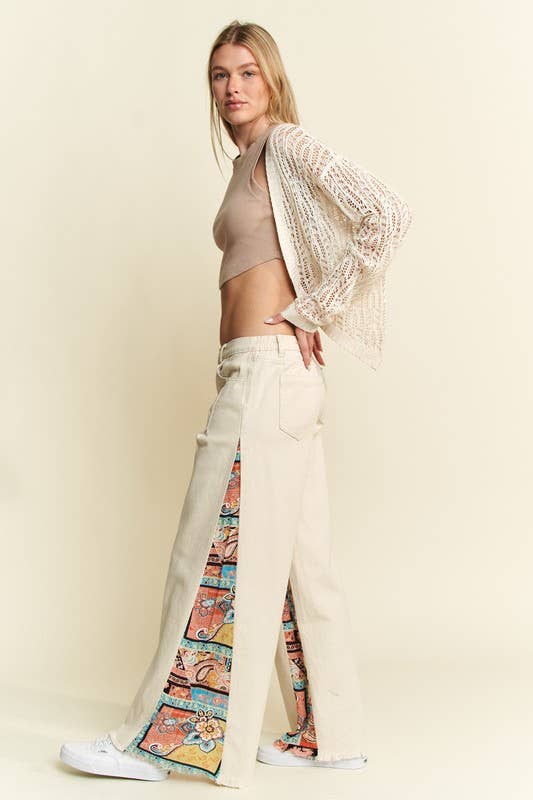 JADE BY JANE – wholesale Jeans - Dam – LAPPTÄCKE MED RAK BENBYXA MED MELLANHÖJD PAISLEYTRYCK11