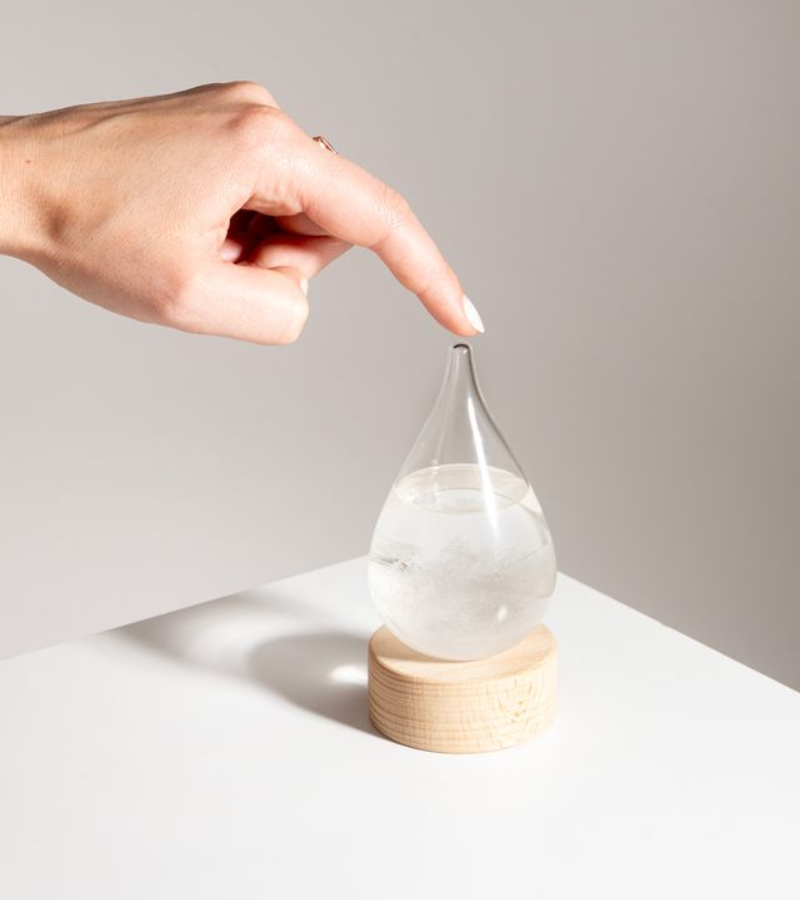 L'expressionist - Wholesale Decorative Tabletop Object - Baby Storm Glass3