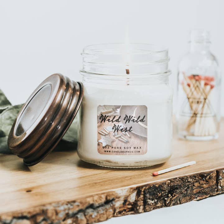 WILD WILD WEST | 8 oz Einmachglas | Western | Kerze aus 100% reinem Soja für den Großhandel von Timber Oak Candles