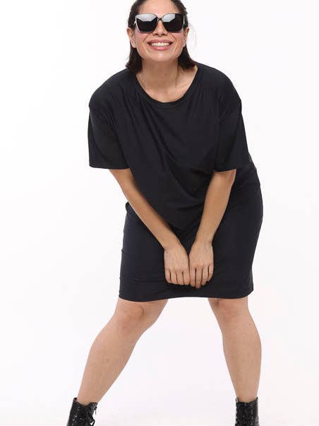 Robe midi en nylon recyclé- déjà en ligne pour la vente par Designerfriday