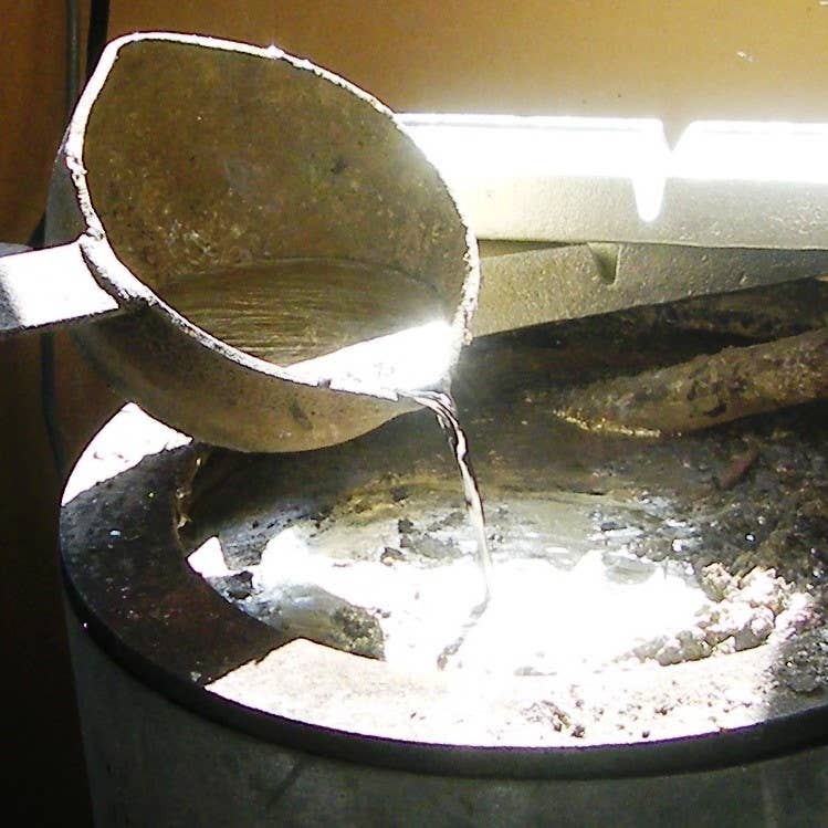 William Sturt Fine Pewter - Vendita all'ingrosso Fermacravatta - Uomo - Fermacravatta triscele BDSM, fermacravatta, realizzato a mano da William6